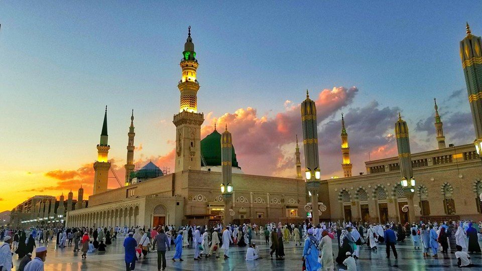 Premium Umrah Packages (7 Nights)